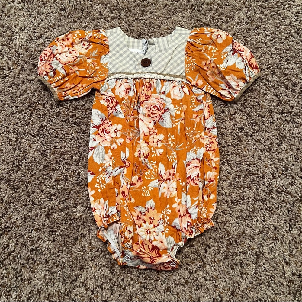 Darling Mae Floral Bubble